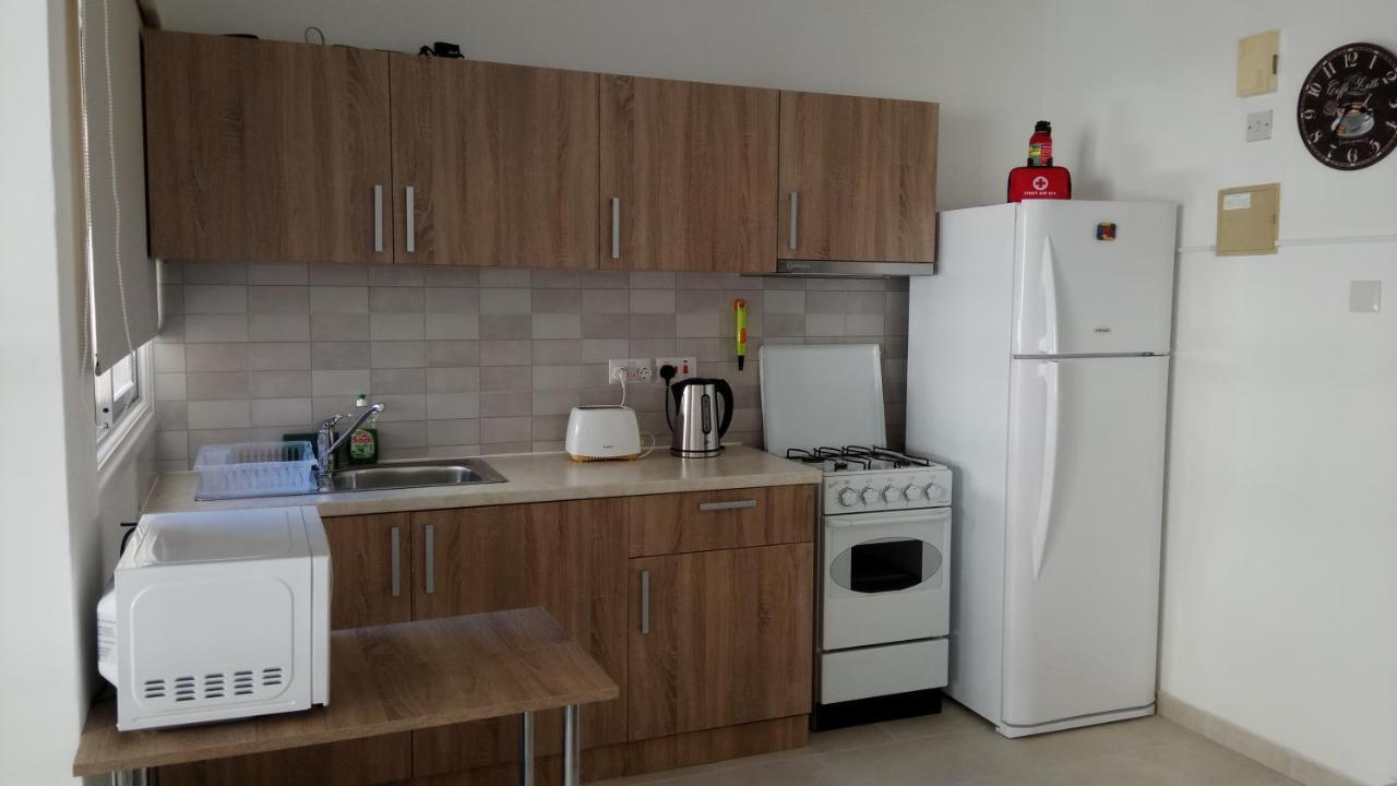 Lca4 Flat For You Apartment Larnaca Dış mekan fotoğraf