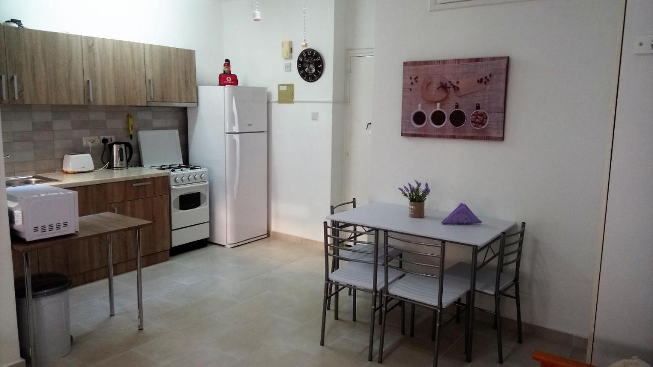 Lca4 Flat For You Apartment Larnaca Dış mekan fotoğraf